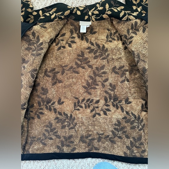 Coldwater Elegant Black Jacket Black with Gold Leaf Pattern size Petite Medium - Picture 7 of 9